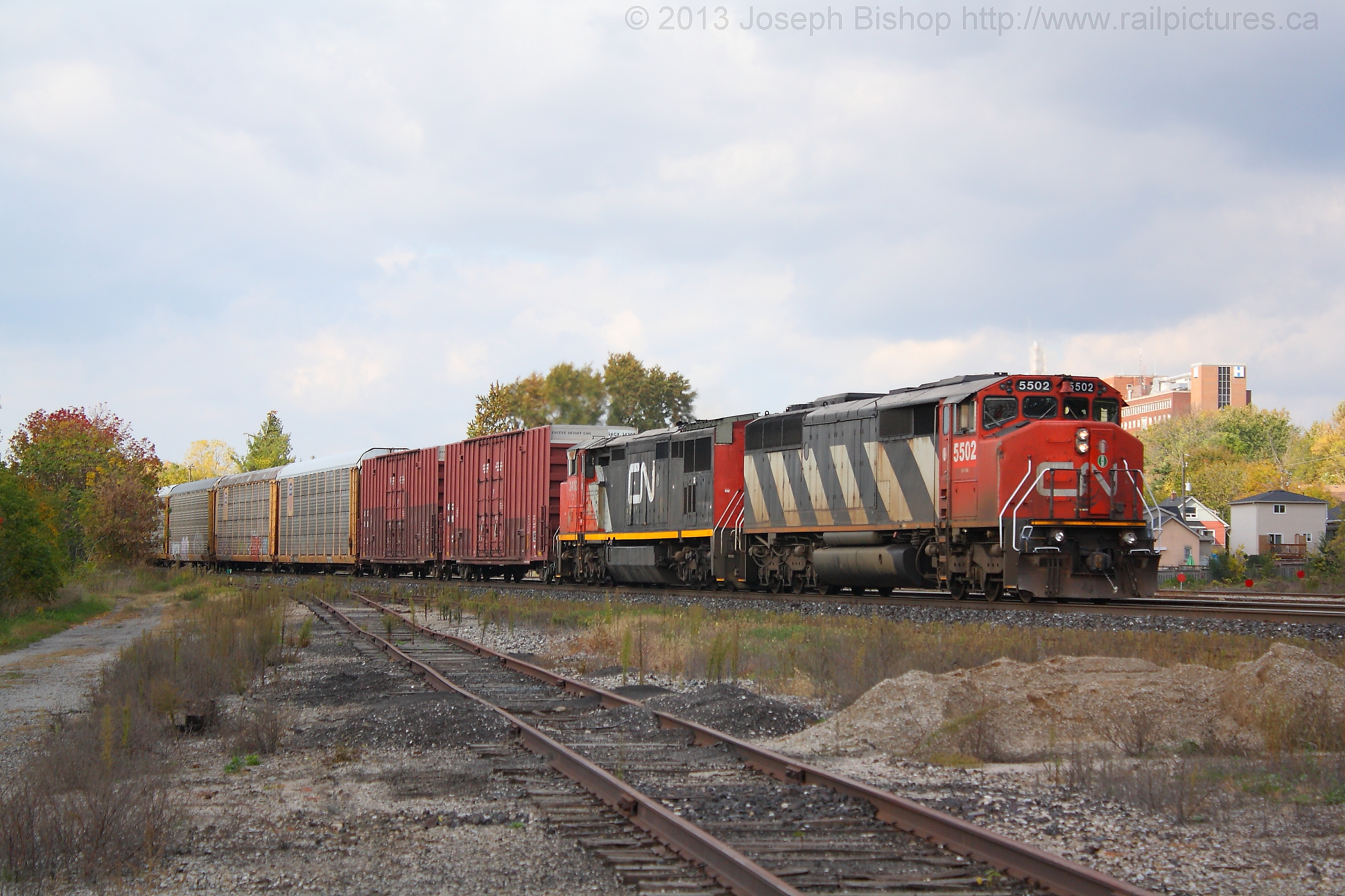 Railpictures Ca Joseph Bishop Photo Cn A Rare Sd Af Leads Cn