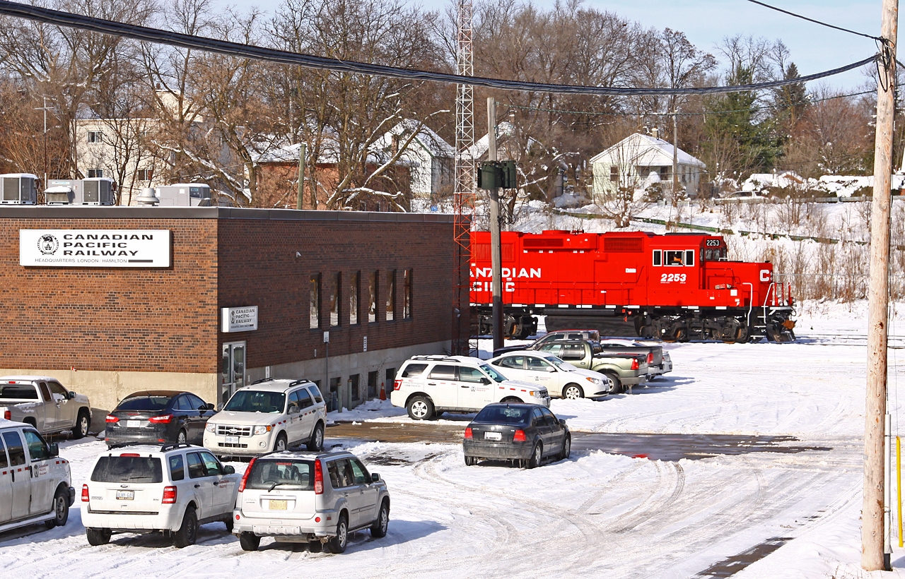 The new kid on the block, CP GP20C-ECO #2253, makes a move past the 1960's vintage Quebec Street Yard office. After using a pair of geeps for the last couple months, the yard job has been given one of the latest group of ECO's to play with. It will be interesting to see if it sticks around for a while, is joined by another ECO, or is deployed elsewhere.