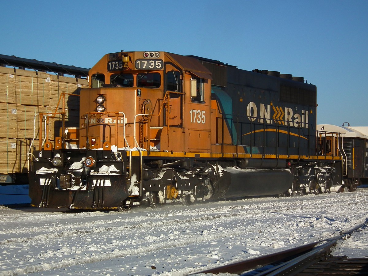 Northbound 213 rolls into Cochrane Yard March 5th.