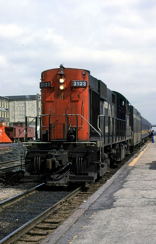 The noon hour westbound train through Kitchener had the most varied equipment over the years that I was in K-W. There would be periods when it was made up of RDC's, then the MLW 3100's, and then the high speed CN GP-40's showed up.