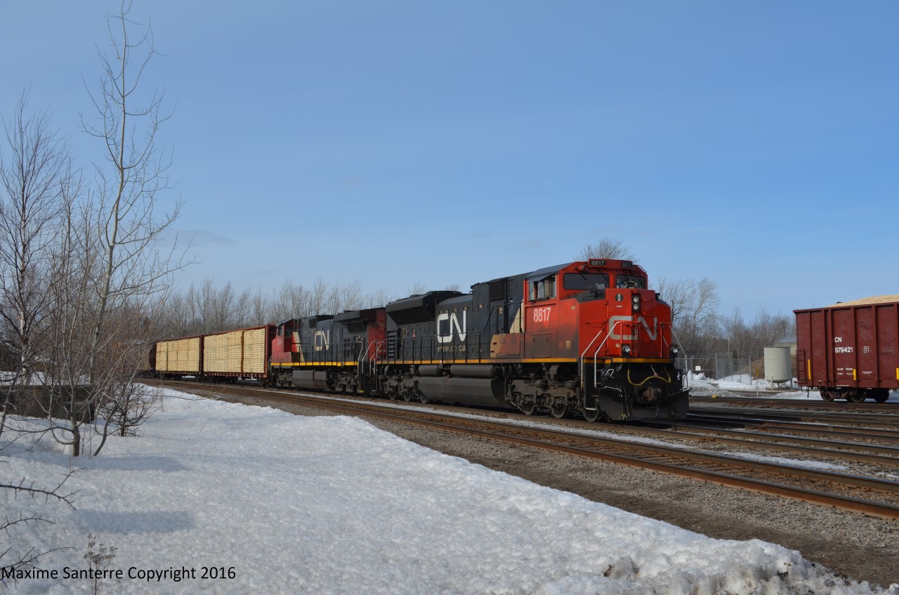 a nice sd70m-2 lead the train