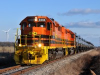 RLHH 3404 - RLHH 3403 head to Garnet with 18 tank cars from Nanticoke. RLHH 3404 was built as Penn Central 6260, and is also former Conrail 6260, Conrail 811, and FURX 3009