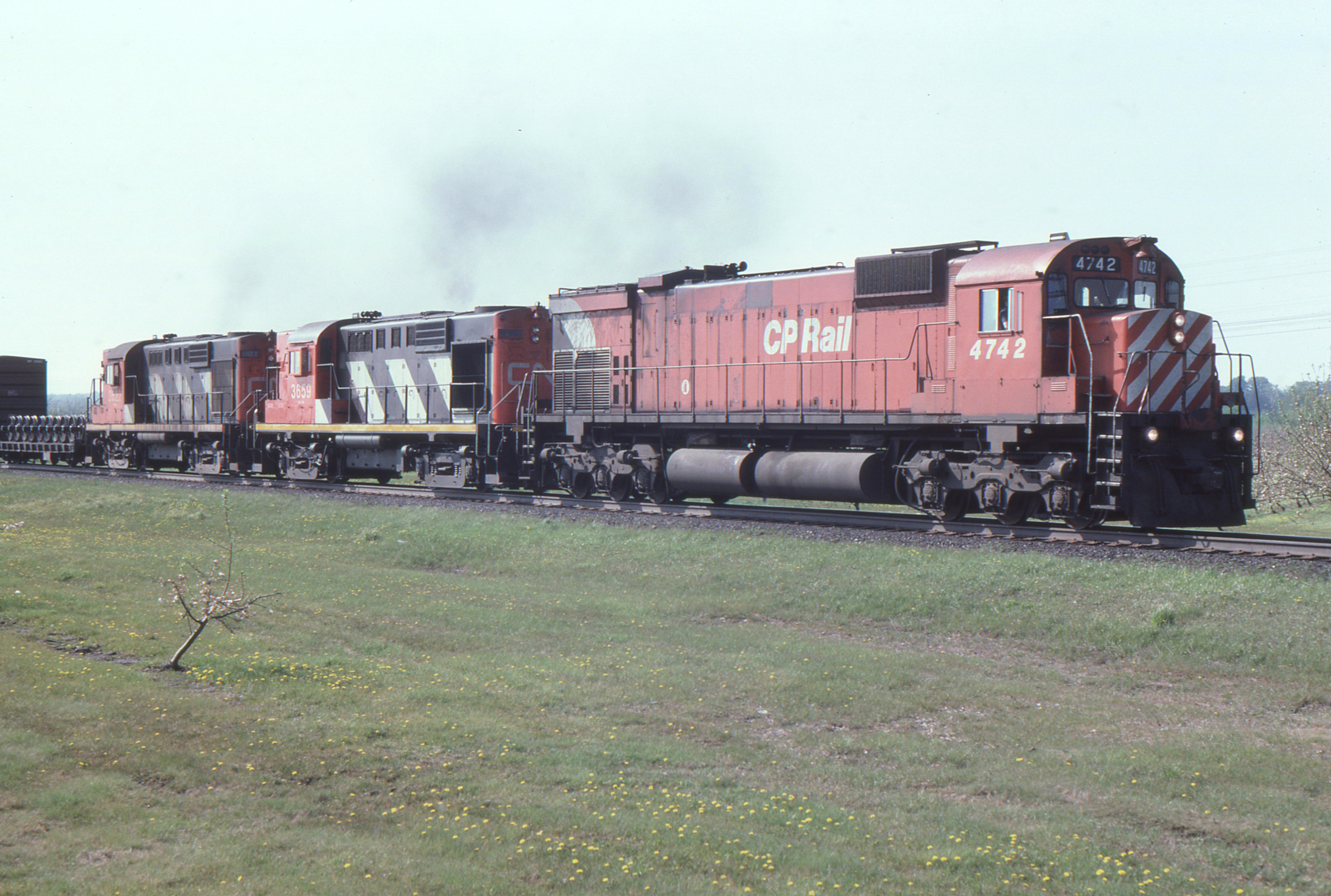 Railpictures.ca - Doug Hately Photo: Over the years I've