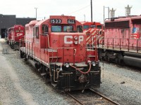 A surprise visitor at Agincourt in the form of GP9u 1533. Originally a high hood unit #8703 built in 1957 it was chop nosed and renumbered in 1981.