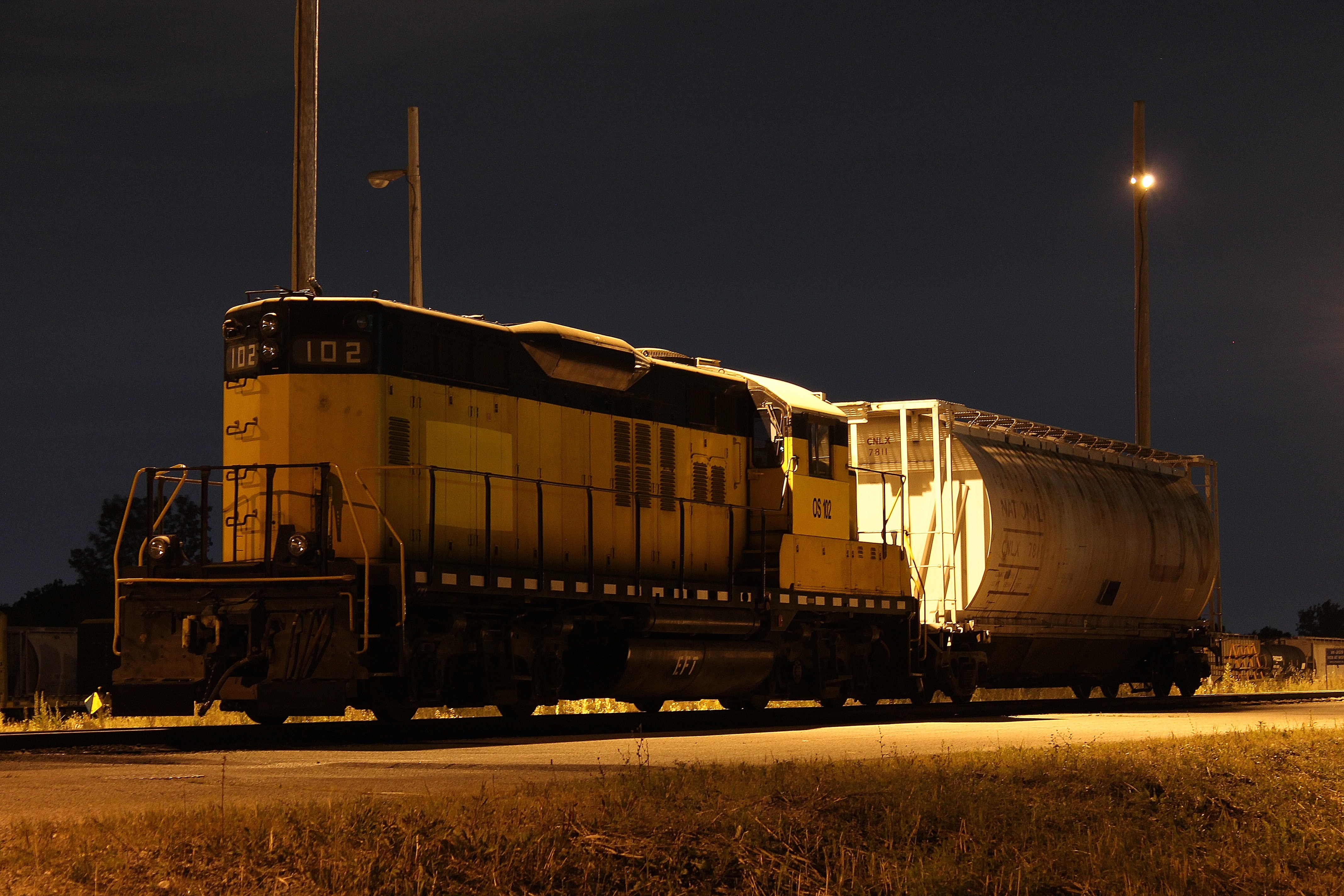 Railpictures.ca - Mike Molnar Photo: OSR 102 sits in CN’s Van De Water