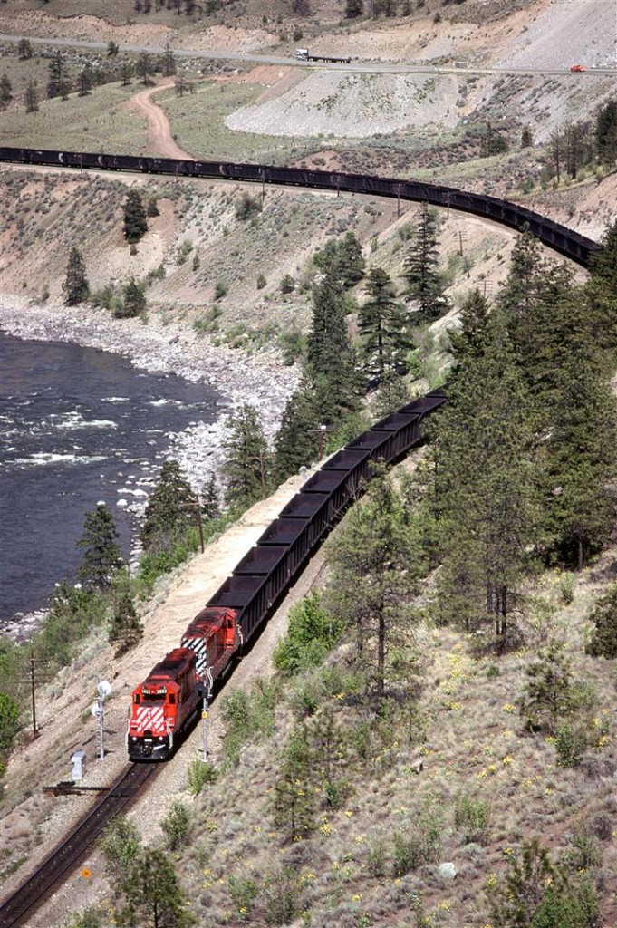 This is a few miles east of Thompson siding.
This is a westbound coal train.