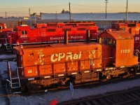 Former CP 8167, this yard control unit was converted in 2004 before being retired in 2013 and sold for scrap. Here it sits on Boxing Day 2011 at the west end of the shop tracks.