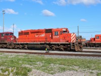 A freshly cleared track allowed SD40-2 CP 5794 to have it's portrait taken :)