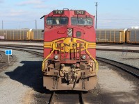 Face to face with a 747, BNSF C44-9W in warbonnet scheme.