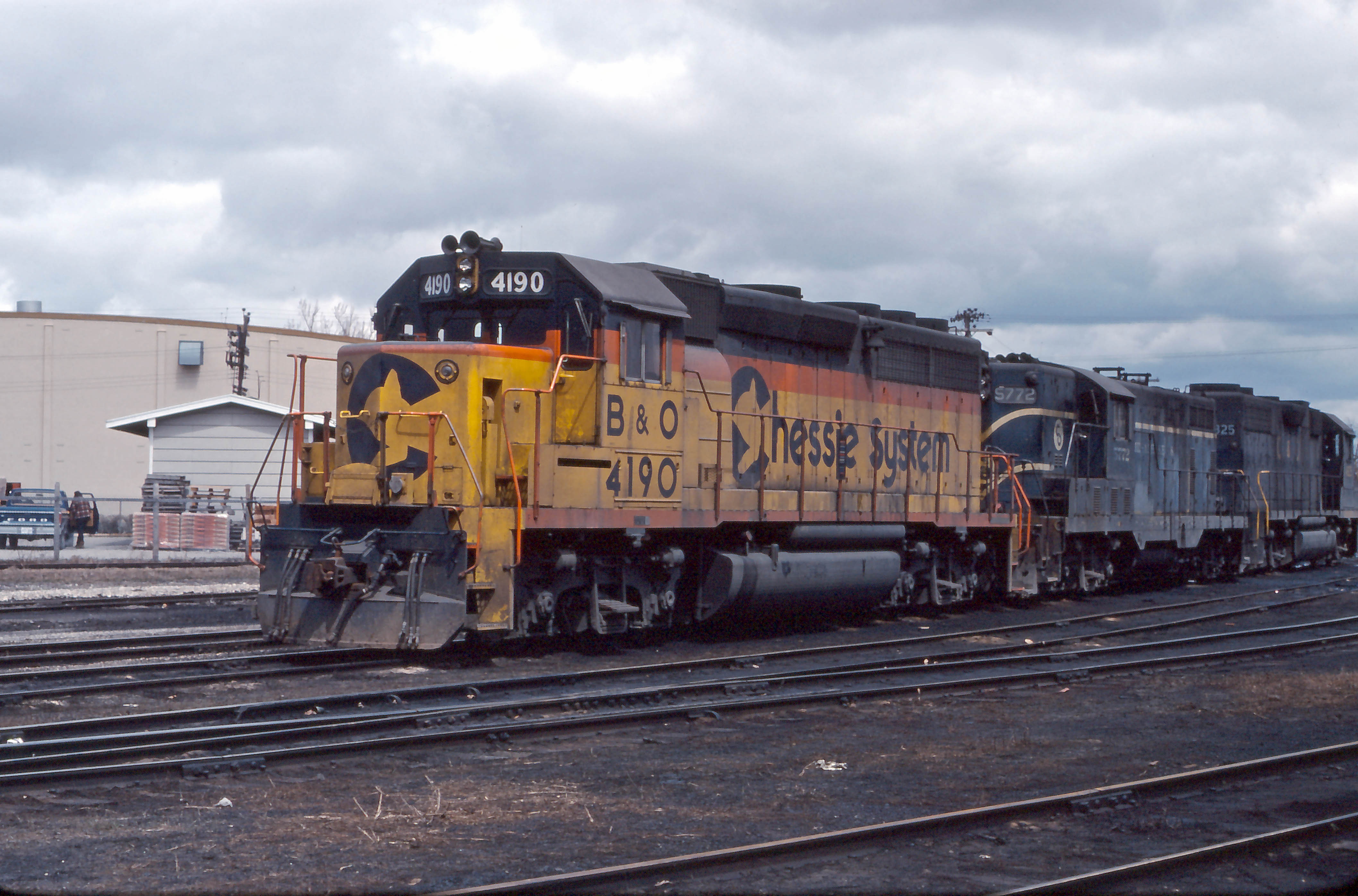 Railpictures.ca - John Eull Photo: A Trio Of Chessie System Units Rest ...