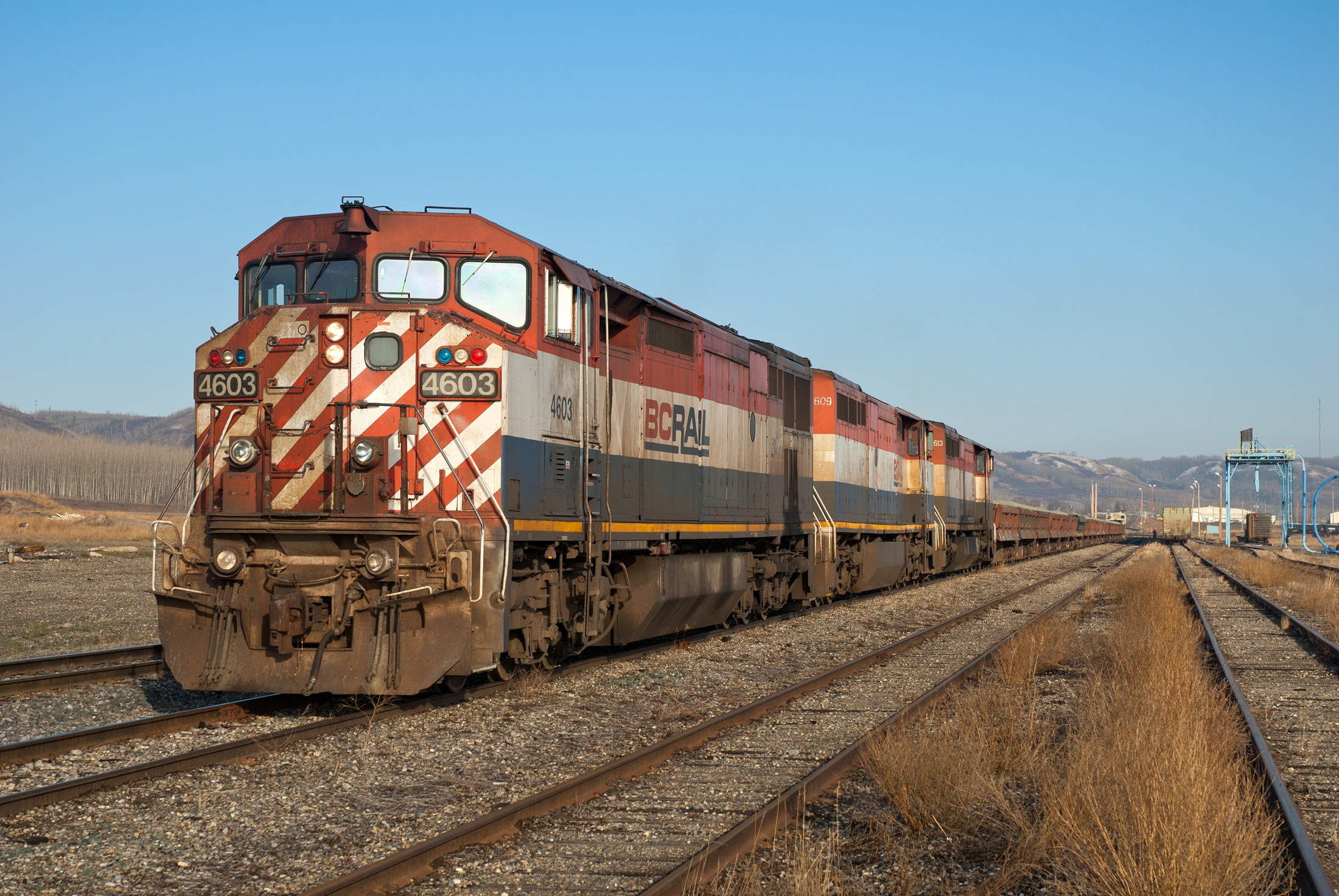 Railpictures.ca - Matt Watson Photo: BCOL 4603,4609, and 4613 cool