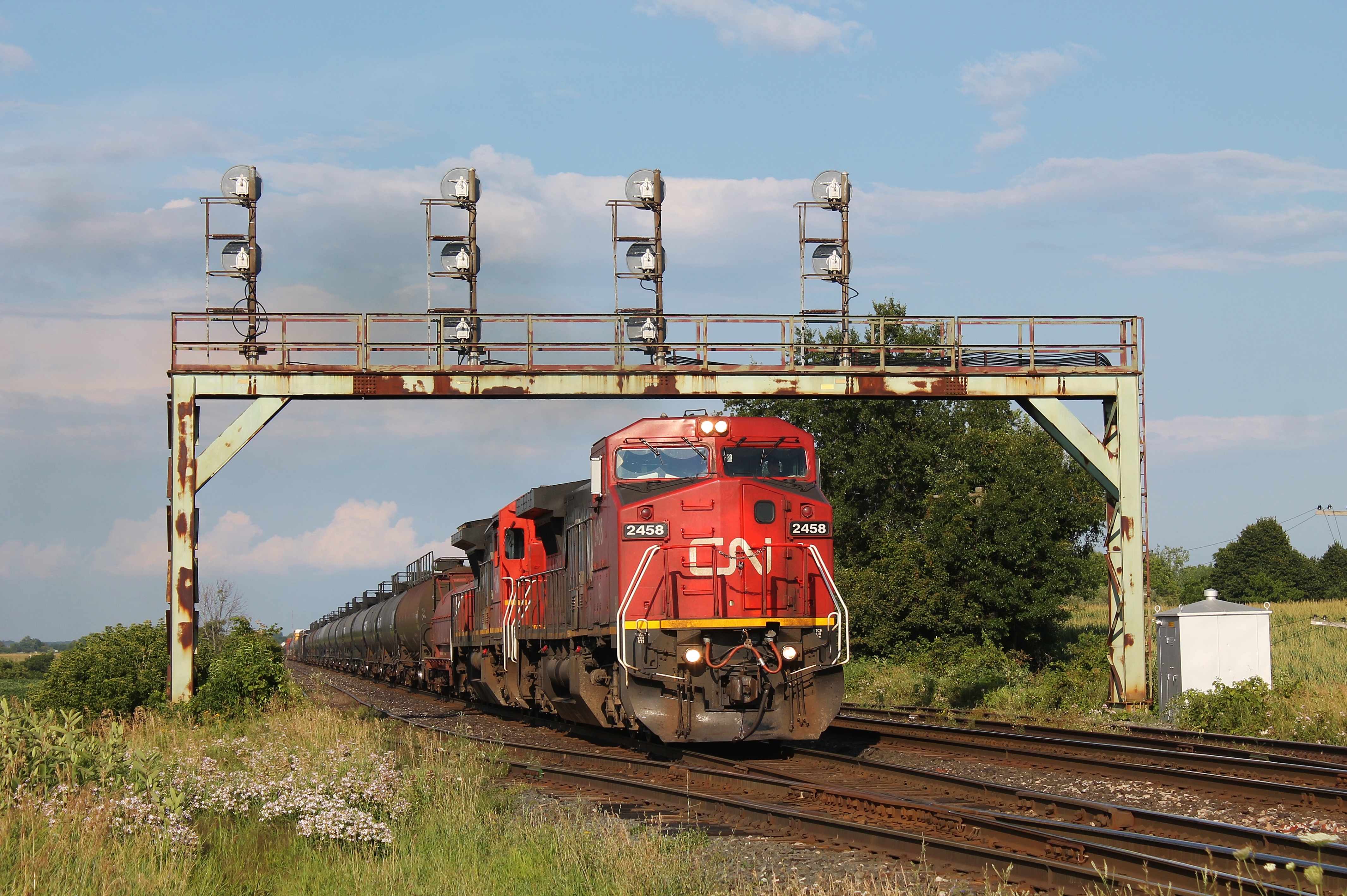 Railpictures Ca Mike Molnar Photo In Beautiful Afternoon Light Cn