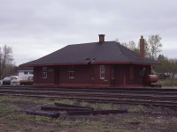 Another dismal dreary day out railfanning.
Here's the old CP station at Petawawa, Ontario.  Already looking forlorn by 1981.
I would imagine the wreckers discovered this place a long time ago, but have no information as to its' demise and would appreciate any input.
Petawawa is located 10 miles up the line from Pembroke. At least it used to be. Now it is 10 miles up the Algonquin Trail from Pembroke, as a result of that rather unpopular decision to pull up the Chalk River sub a few years ago.