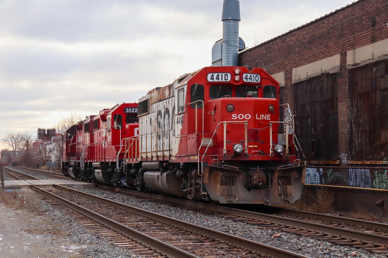 One of the few remaining GP38s in soo colours made its way up to ontario late last year. I was able to catch it multiple times, but this tops them all. Three geeps head back to lambton after dropping off a TTC streetcar at hillcrest.