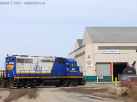 There's no mistaking the location, but I've rarely ever seen an engine go into this facility at 800 Parkdale Ave North in Hamilton. Interestingly enough I worked for Philip Services in the summer of '98 and this was one of our facilities I supported. You can see why I love the North End - I worked here for 2 summers. Loved it then, wish I brought a camera along in those days!

