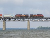 CP 251 has CP 8617, CP 9752 & CMQ 3817 for power as it approaches Montreal with a long train. This is reported to be the last of the three CMQ-painted GP38-2's to leave CMQ lines.