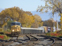 CN 327 is going through an s-curve as it approaches Dorval Station.