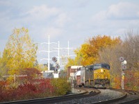 CSXT 131 & CSXT 862 are the power on CN 327, seen splitting a pair of signals at MP 21.8 of CN's Kingston Sub.