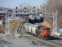 CN X306 is approaching Turcot Ouest, where it will get a new crew before continuing eastwards.