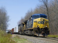 CN 327 is setting off cars at Coteau before departing southwards with a pair of AC4400CW's still in the YN2 paint scheme (CSXT 485 & CSXT 214).