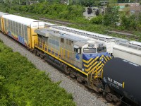 CN has bought a number of CREX units and they are starting to show up all over the system. Here CN 3922 (ex-CREX 1336) is serving as DP on CN 322; this is at least the third ex-CREX unit to show up east of Toronto. Interestingly enough, the units CN has bought were in the CREX 1300 and 1400-series, not the 1500-series that CN had previously leased and which were set up to be leaders in Canada.