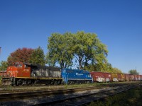 The Pointe St-Charles Switcher is shoving cars towards Ray-Mont Logistics, a busy client located right beside the Pointe St-Charles Yard.