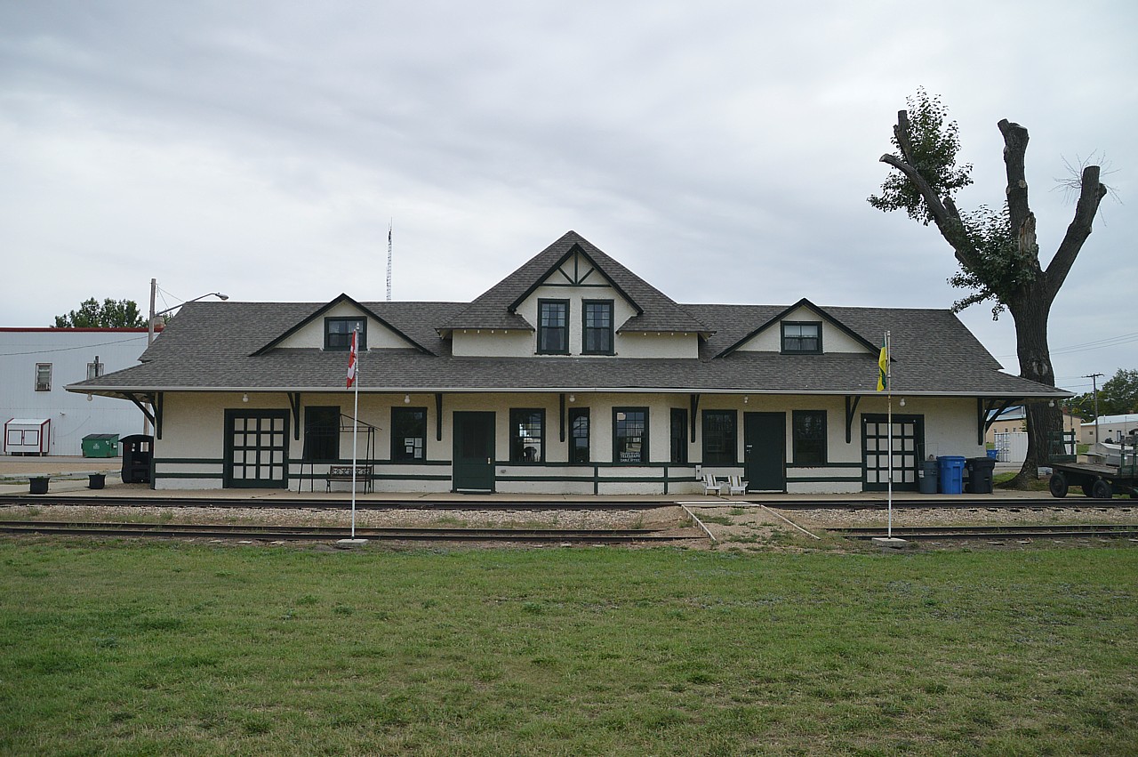 Now this is a nice station. Restored in 2010 and is now home to a rather proper rail museum. Well worth the visit.
Radville is relatively quiet now, but at one time it was a busy division point, built by the CNoR about halfway along the line between Brandon MB and Lethbridge AB. It boasted a turntable, roundhouse, water tank, coal dock, stockyard pens, and express services. There were 5 grain elevators in town.  The population has decreased to currently 860 residents from a high of 5,000. However, the village is well maintained and has a nice historical district.  A pleasant surprise.
The railroad has been gone from Radville for quite a few years now.