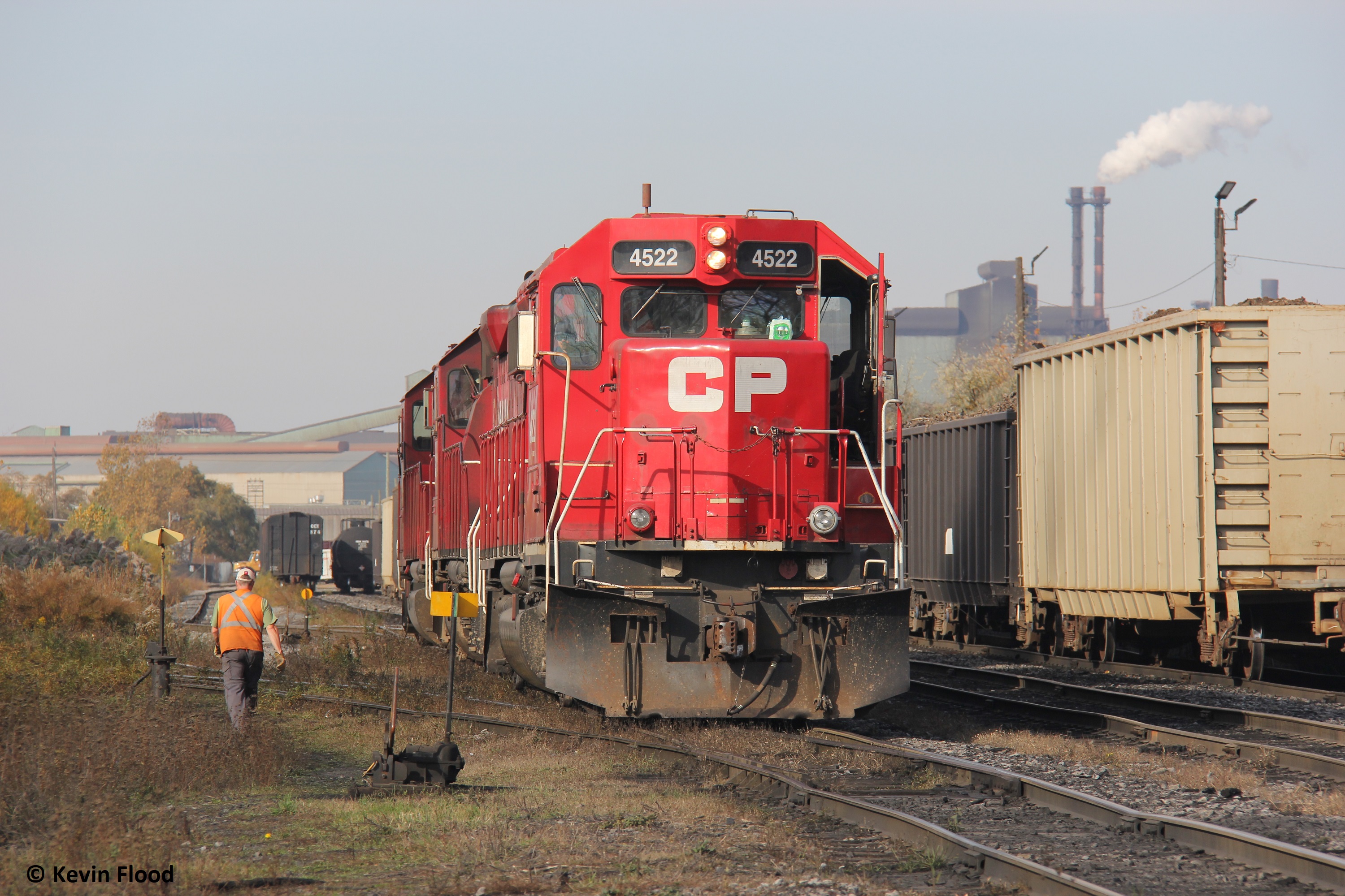 Railpictures Ca Kevin Flood Photo The Cp Local Job In Hamilton