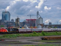 On June 9, 2023, the CN P624 passes through the wye which leads to Central Station. He dropped off senior executives there and is now driving empty towards Taschereau Yard where he will wait to leave.