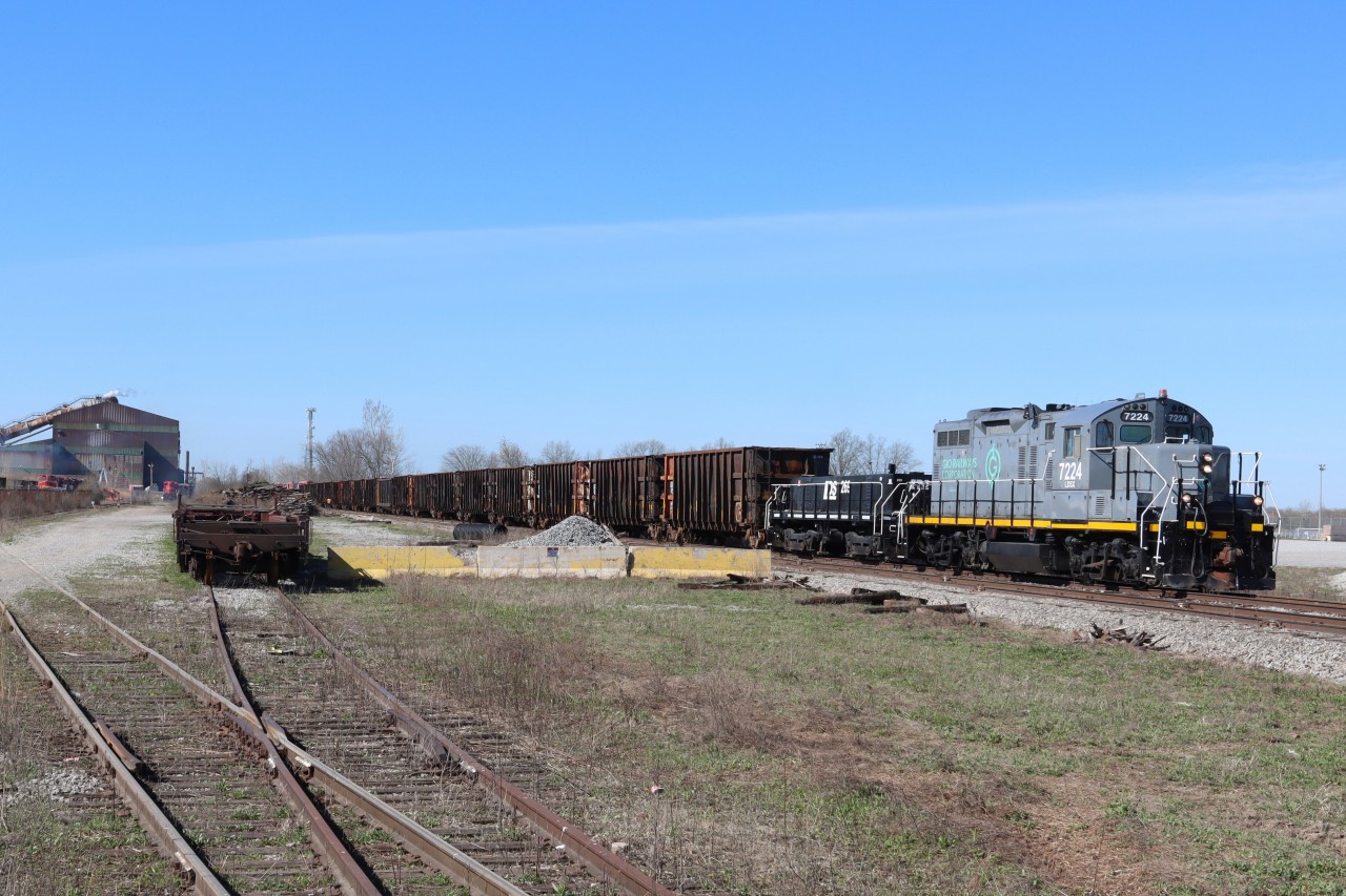 GIO Railways crew with LDSX 7224 and LDS 269 are coupling up scrap cars onto CN locomotives that are stored in the service track at Mile 7.7 Canal Sub. and destined for SLM Recycling on the opposite side of the tracks. When completed the crew will push out the south end of the service track onto the main uncoupling six CN locomotives, then pull the scrap cars and remaining CN locomotives back north into the service track, uncouple the power, then run light power down the main to retrieve the six CN locomotives. Then proceed to spot the six CN locomotives into SLM Recycling property.