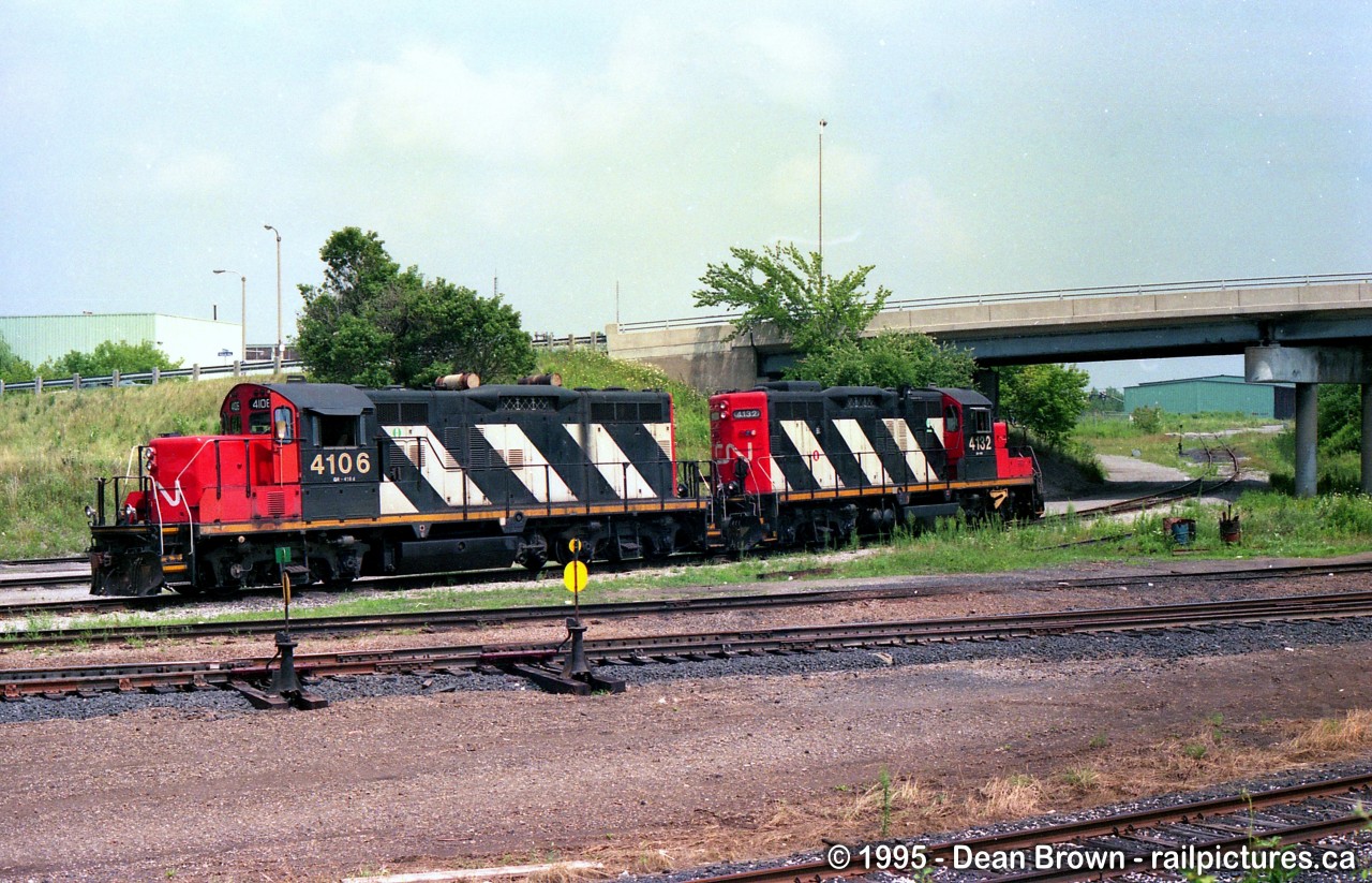 Captured CN GP9RM 4106 and CN GP9RM 4136 at Niagara Falls Yard when the yard was still active.