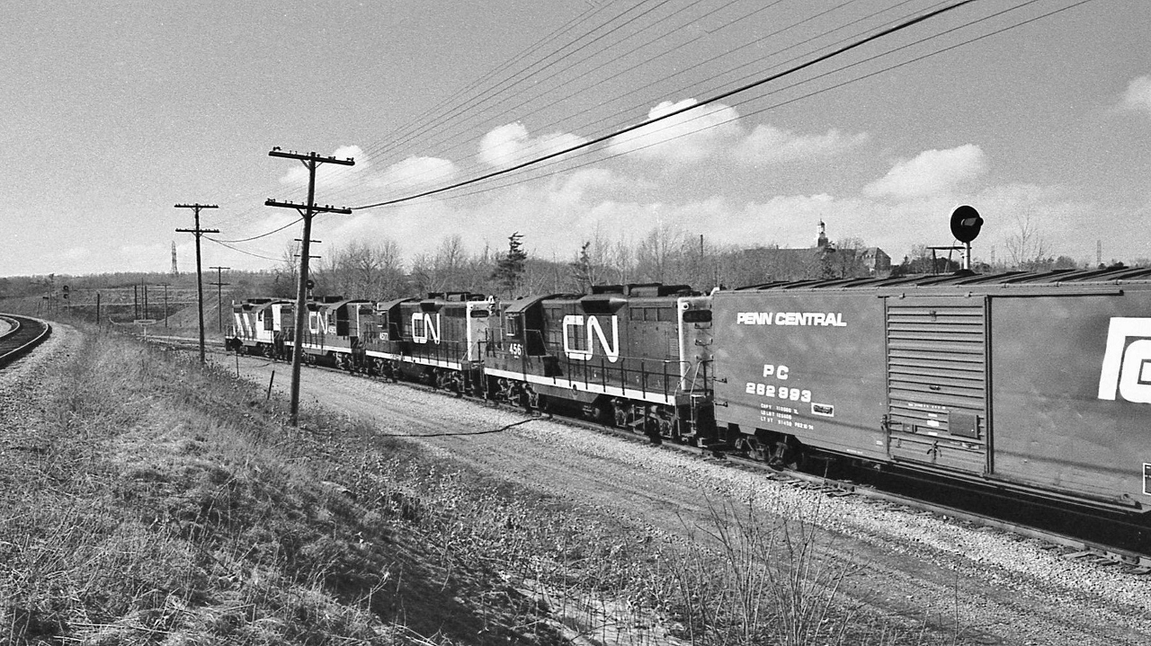 Hamilton West...


  AKA the 'cow path'


 Extra 4585 West - Geep 9 quartette - 4585 / 4563 / 4577 / 4561 


 The beauty of a 'true' 28mm lens, March 19, 1978 Kodak Tri X negative by S.Danko 


 More


      westbound    


      on the main, east   


sdfourty