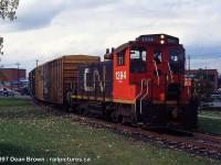 CN 549 with CN SW1200RS 1394 heads up the CN Townline Spur for Thorold to serve Interlake Paper.