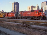 After <a href=https://www.railpictures.ca/?attachment_id=52873>working in Aberdeen Yard,</a> CP 4714 and 5558 pass through downtown Hamilton near Hunter Street station.