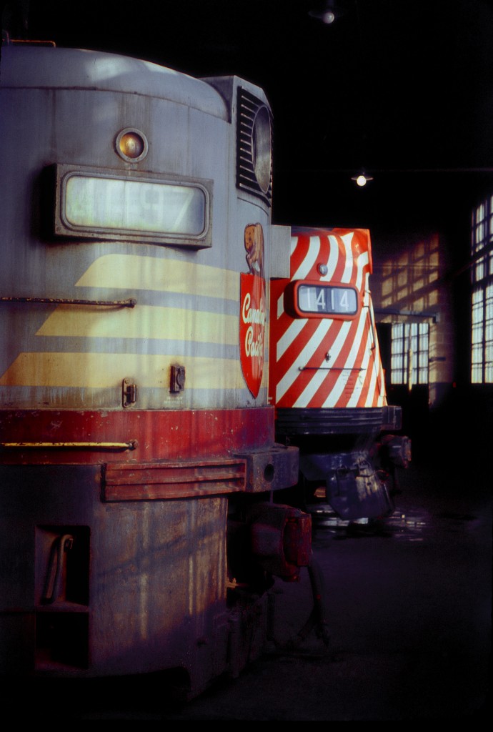 FPA-2 No. 4097 and FP9A 1411 resting in Canadian Pacific's John Street Yard Roundhouse, October 1970