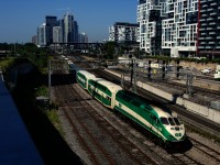 GOT 630 is almost at Union Station, with the Bathurst Street overpass in the background.