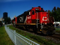 A repainted IC unit leads CN 500.