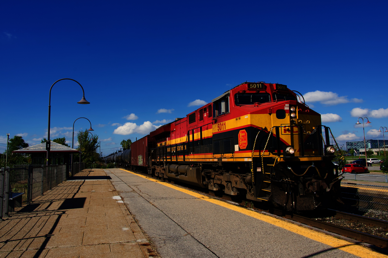 KCS 5011 leads ethanol train CPKC 528 through the EXO Dorval Station. After a quick crew change it will continue towards Albany.