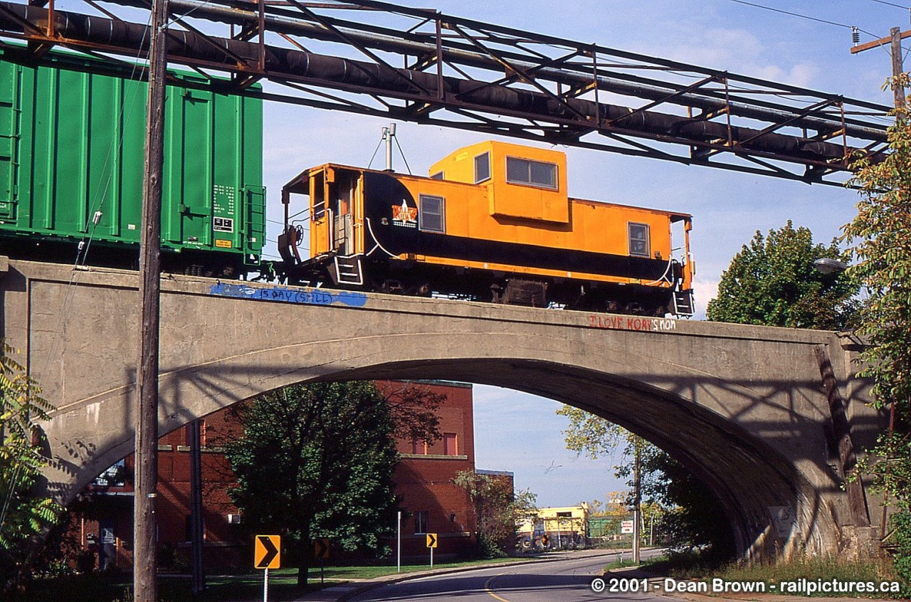 TRRY 108 heads southbound over Oakdale Ave on the Townline Spur. Back in the days when Trillium was still using the van.