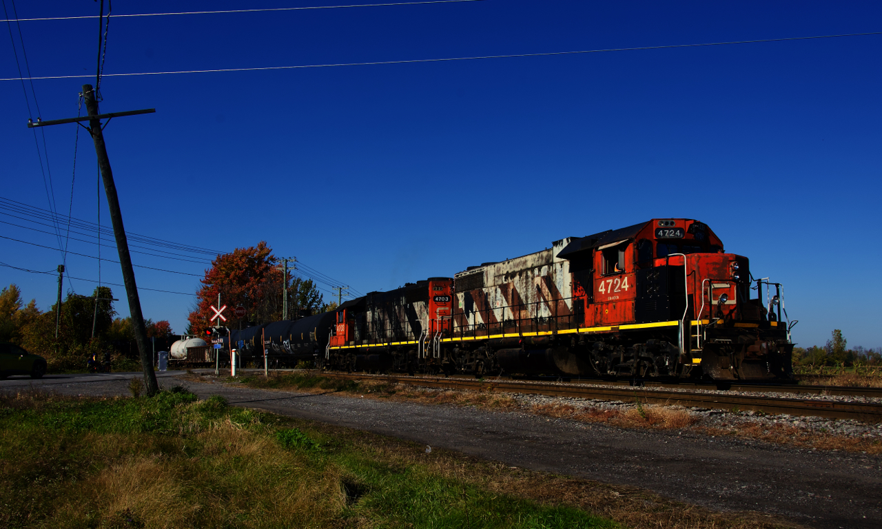 CN 538 is leaving Coteau, bound for Cecile Jct and interchange with CSXT.