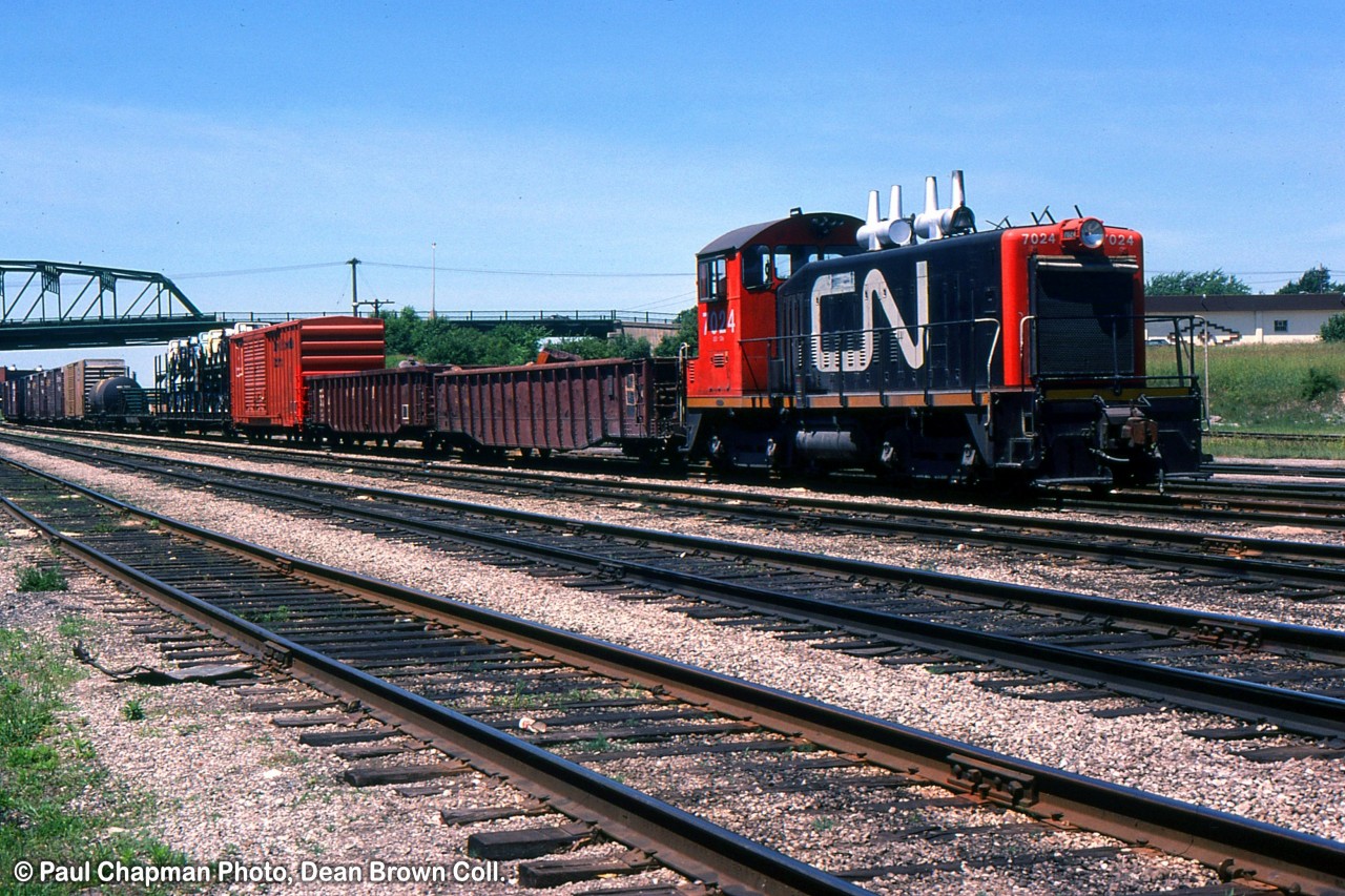 CN SW1200 7024 Buffalo Transfer eastbound heading for Buffalo.