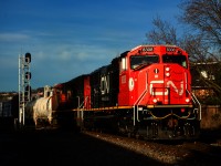 CN 322 in Montreal on Friday morning with a rebuilt leader (SD75ACC CN 8308). It was rebuilt from SD75I CN 5662. It's nice to see these getting rebuilt and that they retained their teardrop windshields.