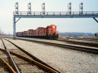 CP 8221 Northbound approaching Brookfield on the CP Fort Erie Sub