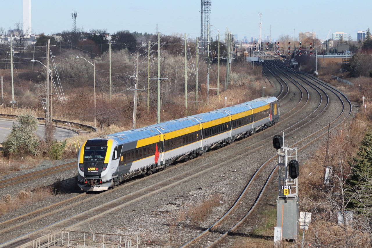 V73 operating with Venture equipment today rolls into Oakville for the scheduled stop.