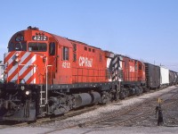 Peter Jobe photographed CP 4212 and CP 4208 on the head of train #89 in Brampton, Ontario on April 25, 1986.