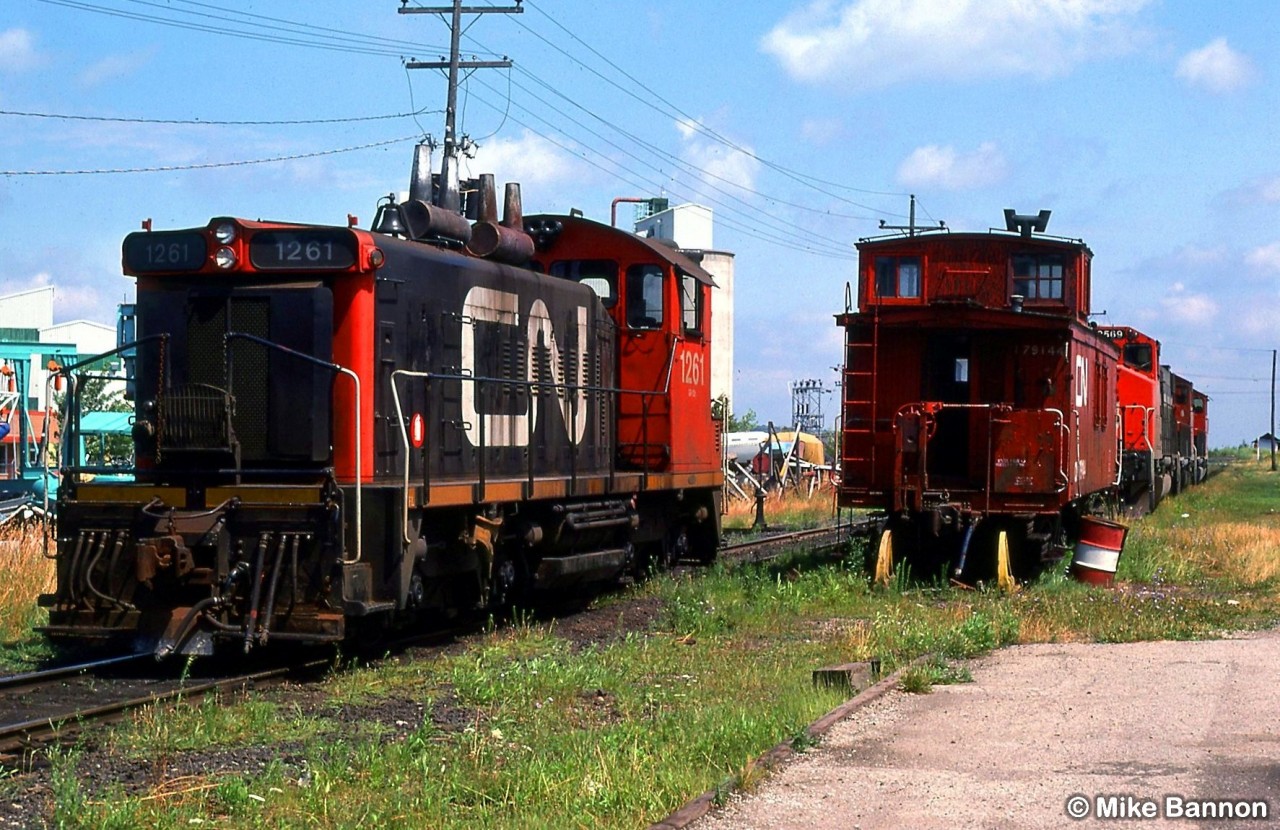 The local switcher 1231 and the road set from Orillia laying over!