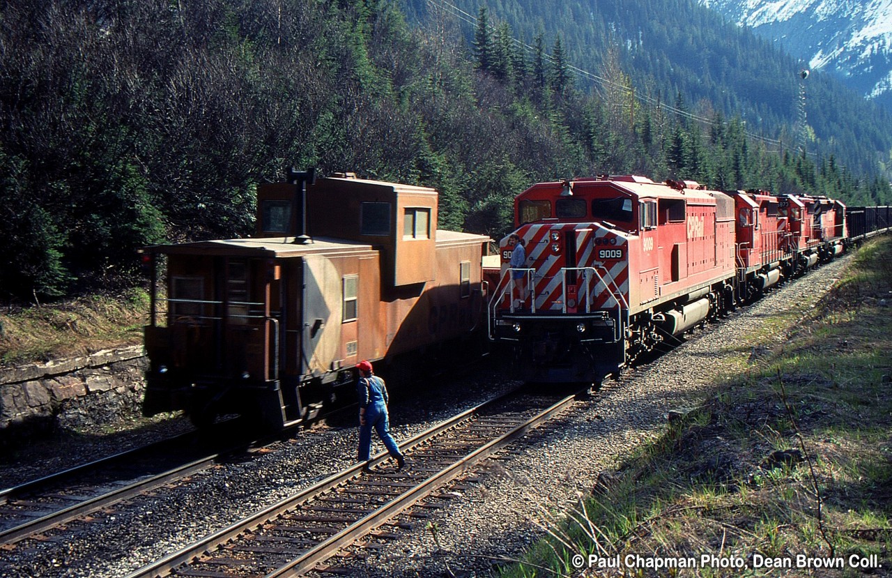 CP SD40-2F 9009 meets an eastbound at Glacier.