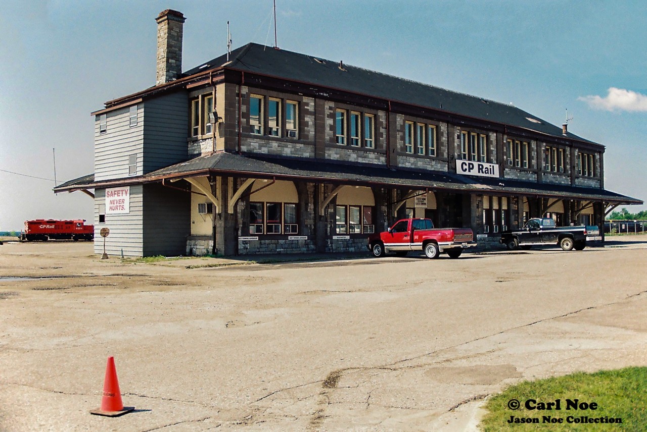 CP GP9u 8224 is busy switching the North Bay, Ontario yard situated across from the historic station, which was located at 100 Ferguson Street in the heart of the city. At the time, CP trains still stopped here for crew changes as they travelled on the North Bay and Chalk River Subdivisions between Sudbury (Coniston) and Smiths Falls.