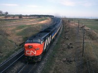 CN FPA4 6789 speeding east 