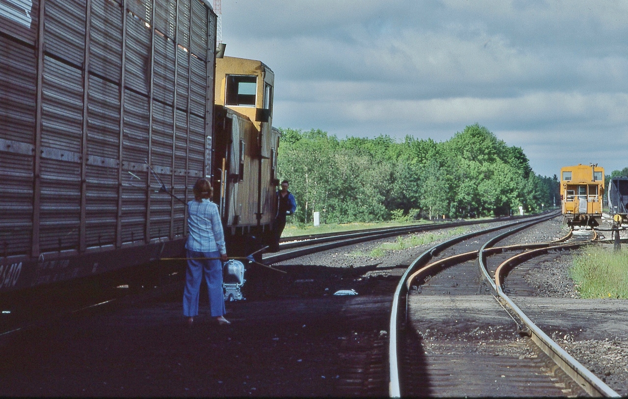 ... Rail Pix Fav Operator....


At Guelph Jct, June 8, 1986 Kodachrome by S.Danko; 


More:


       head end